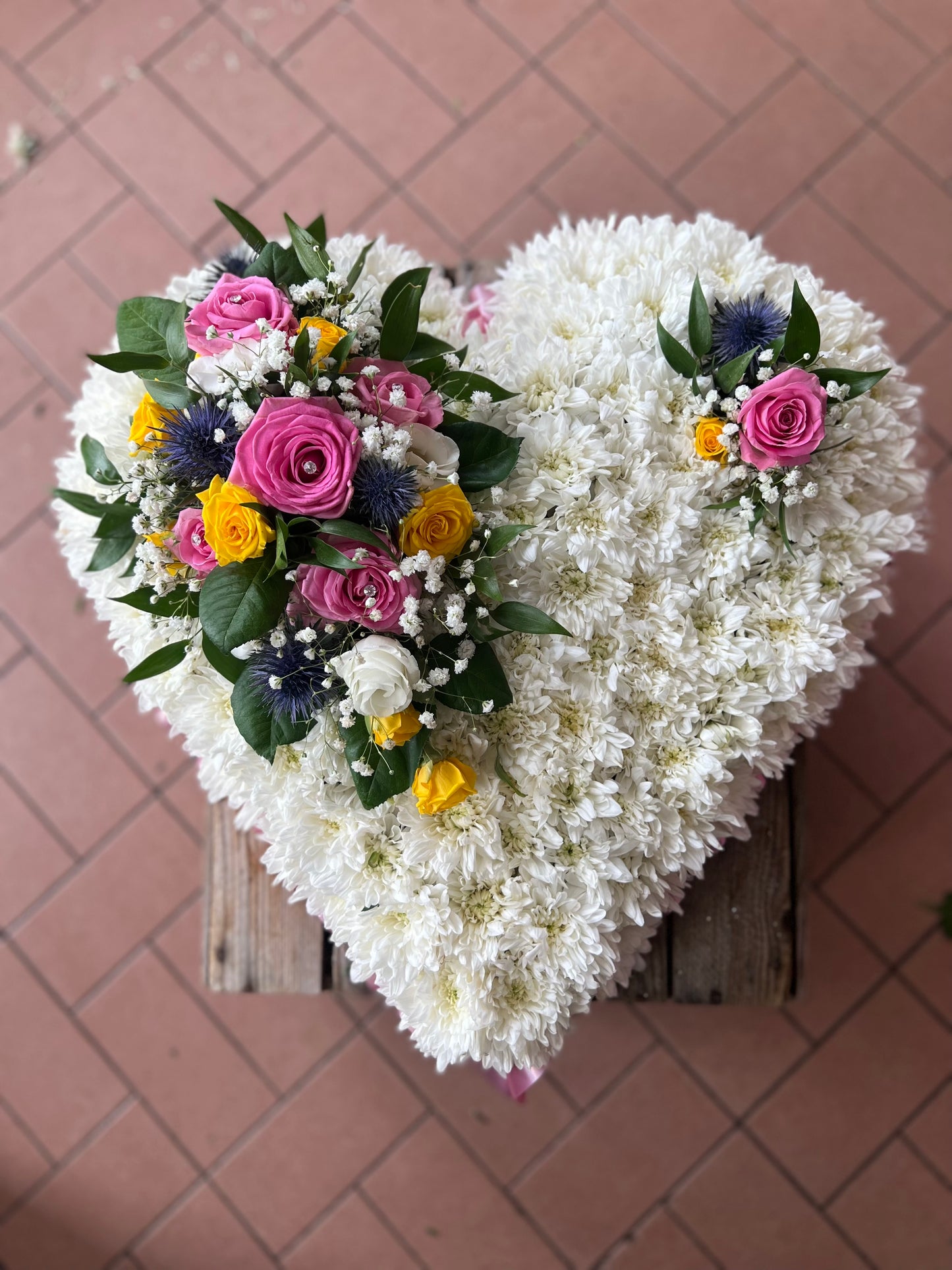 White Heart Shaped Flowers Arrangement - With/Without Ribbon