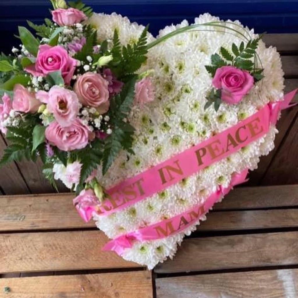 White Heart Shaped Flowers Arrangement - With/Without Ribbon