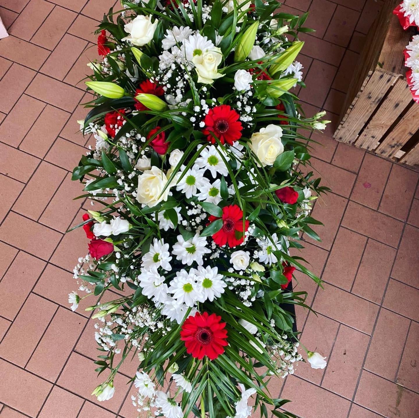 Deluxe Coffin Spray Flowers for Funeral Casket Flowers