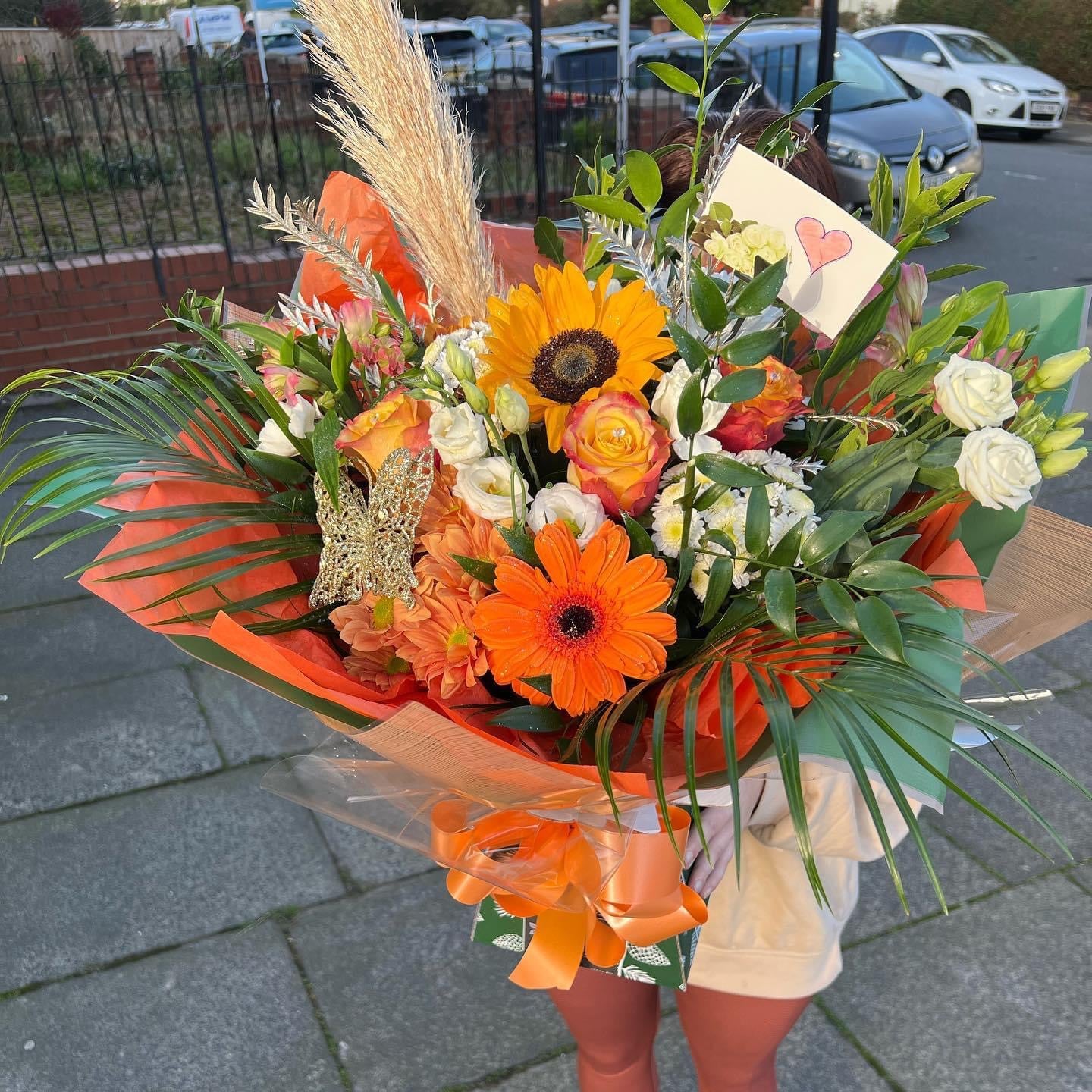 Beautiful orange and green bouquets - pampas bouquet
